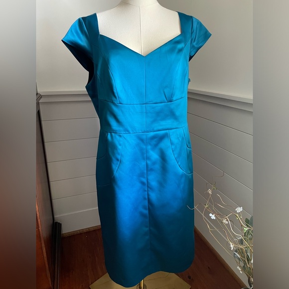 Adrianna Papell Dresses & Skirts - Adrianna Papell Women's Size 14 Blue Satin Sheath Midi Dress Cap Sleeve
